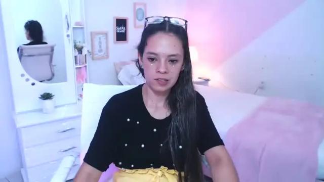 Image 7 of sofi_thelucky Stream on Chaturbate on 18 months ago