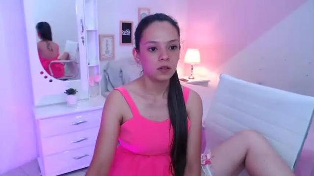 Image 11 of sofi_thelucky Stream on Chaturbate on 18 months ago