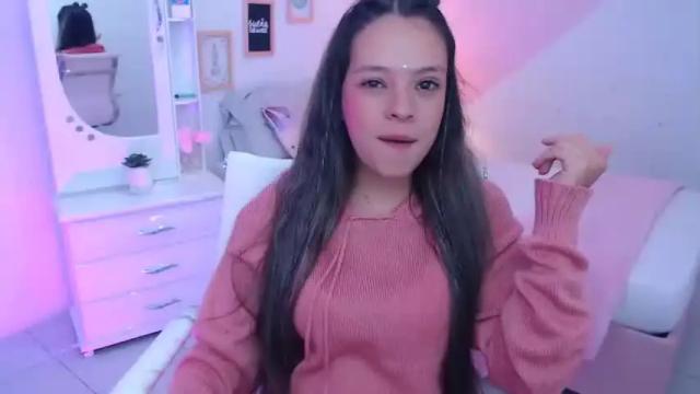 Image 2 of sofi_thelucky Stream on Chaturbate on 18 months ago