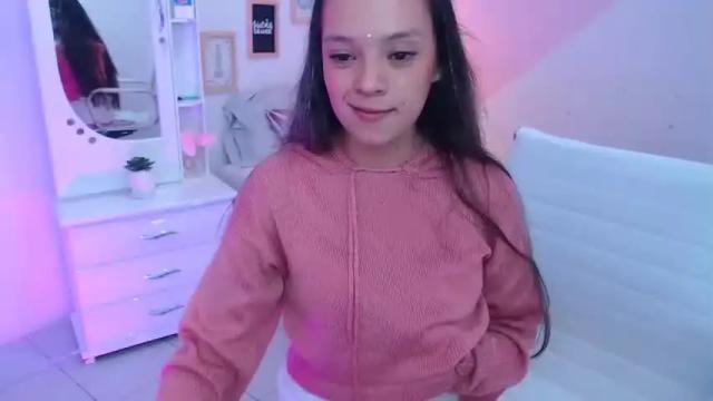 Image 3 of sofi_thelucky Stream on Chaturbate on 18 months ago
