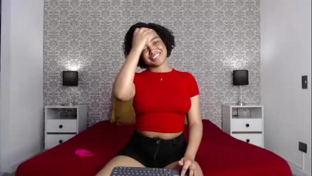 Image 10 of sofi_z Stream on Chaturbate on 1 month ago