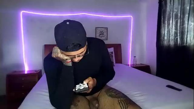 Image 8 of sofi_zeus Stream on Chaturbate on 3 months ago