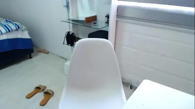 Image 2 of sofia13vene Stream on Chaturbate on 1 month ago