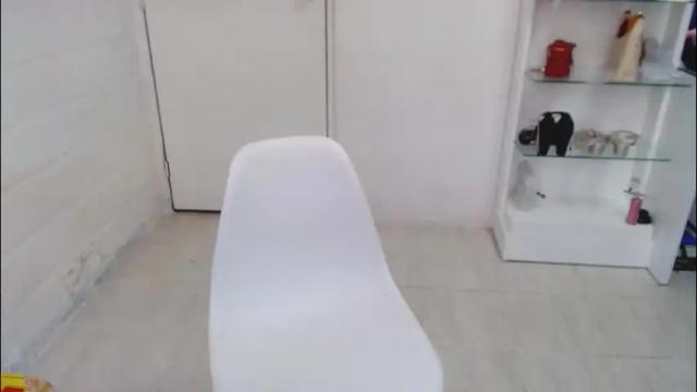Image 12 of sofia13vene Stream on Chaturbate on 29 days ago