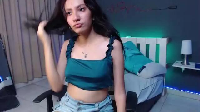 Image 12 of sofia1guzman Stream on Chaturbate on 20 months ago