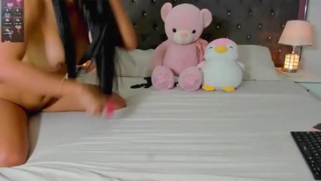 Image 8 of sofia__99_ Stream on Chaturbate on 13 months ago