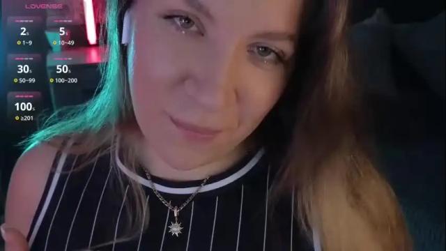 Image 4 of sofia__fairy Stream on Chaturbate on 5 months ago