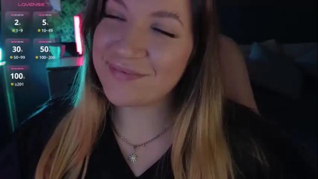 Image 4 of sofia__fairy Stream on Chaturbate on 4 months ago