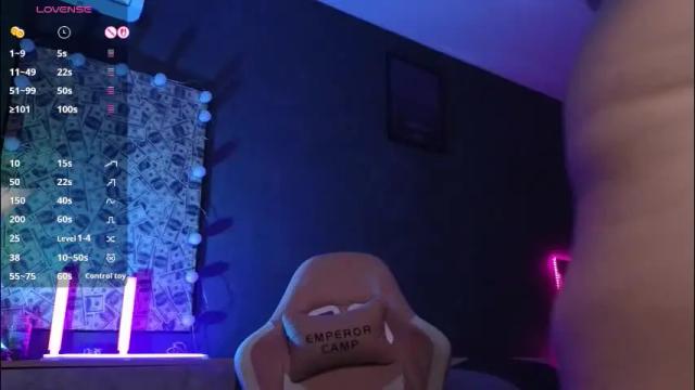 Image 12 of sofia__fairy Stream on Chaturbate on 1 month ago