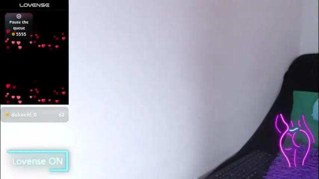 Image 10 of sofia__whitee Stream on Chaturbate on 1 month ago