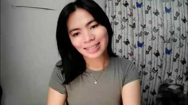 Image 2 of sofia_ava24 Stream on Chaturbate on 9 days ago