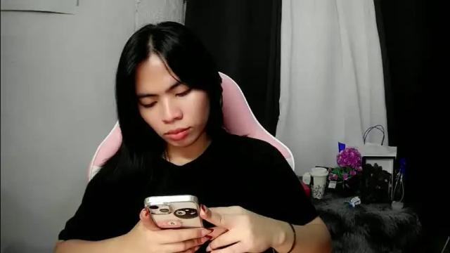 Image 10 of sofia_ava24 Stream on Chaturbate on 19 hours ago