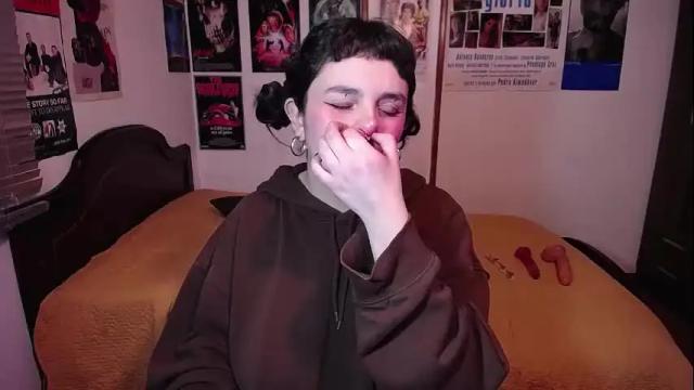 Image 2 of sofia_coolle Stream on Chaturbate on 1 month ago