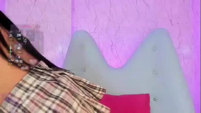 Image 8 of sofia_fantasyy Stream on Chaturbate on 23 days ago