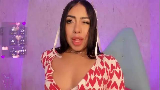 Image 8 of sofia_fantasyy Stream on Chaturbate on 21 days ago