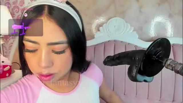 Image 4 of sofia_fantasyy Stream on Chaturbate on 13 days ago