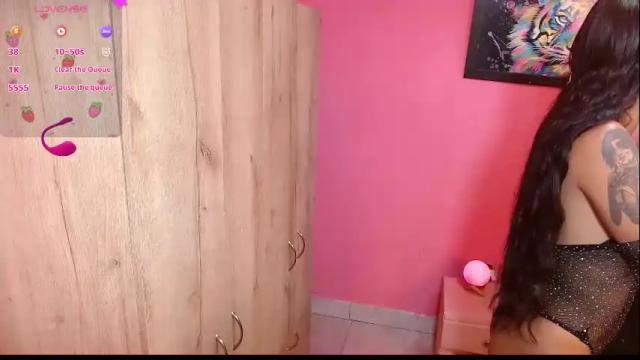 Thumbnail 1, sofia_gold_'s Stream at Chaturbate, 1 month ago