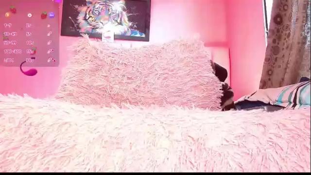 Image 3 of sofia_gold_ Stream on Chaturbate on 10 days ago