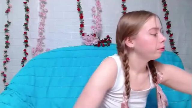 Image 2 of sofia_here Stream on Chaturbate on 1 month ago