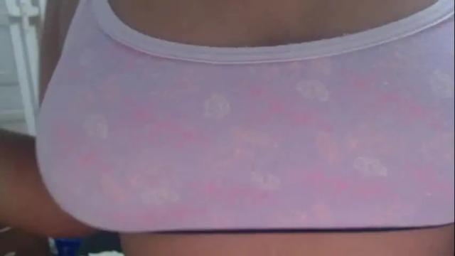 Image 2 of sofia_land_18 Stream on Chaturbate on 7 months ago