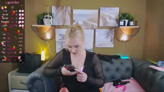 Thumbnail 1, sofia_lovelyc's Stream at Chaturbate, 13 months ago