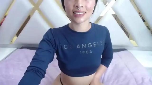 Image 2 of sofia_mirandaa Stream on Chaturbate on 15 months ago