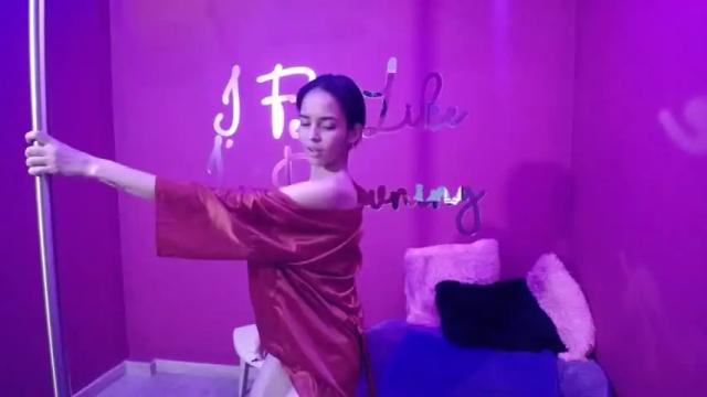 Image 12 of sofia_mooner_ Stream on Chaturbate on 19 months ago