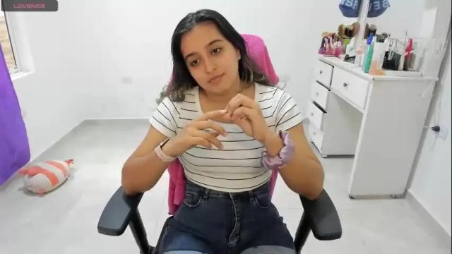 Image 12 of sofia_new Stream on Chaturbate on 2 months ago