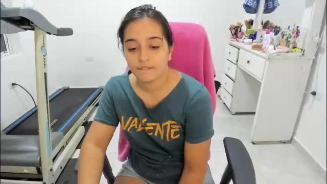 Image 6 of sofia_new Stream on Chaturbate on 1 month ago