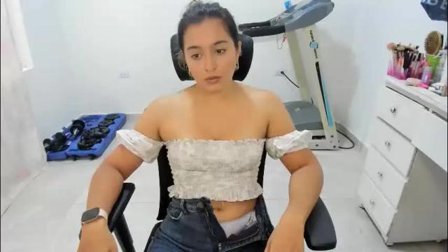 Image 8 of sofia_new Stream on Chaturbate on 5 days ago