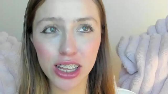 Image 2 of sofia_palacios_ Stream on Chaturbate on 8 days ago