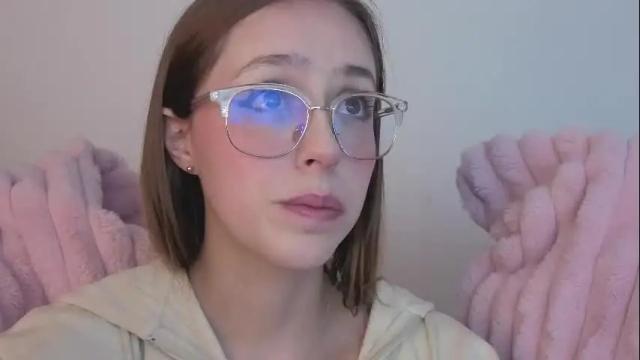 Image 3 of sofia_palacios_ Stream on Chaturbate on 2 months ago