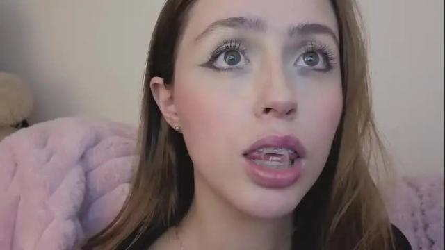 Image 3 of sofia_palacios_ Stream on Chaturbate on 2 months ago