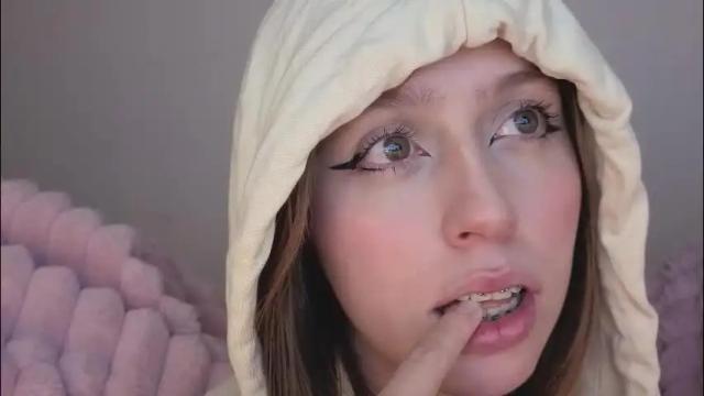 Image 12 of sofia_palacios_ Stream on Chaturbate on 1 month ago