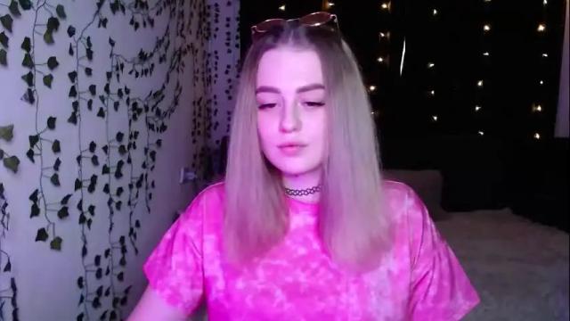Image 6 of sofia_rosemary Stream on Chaturbate on 5 months ago