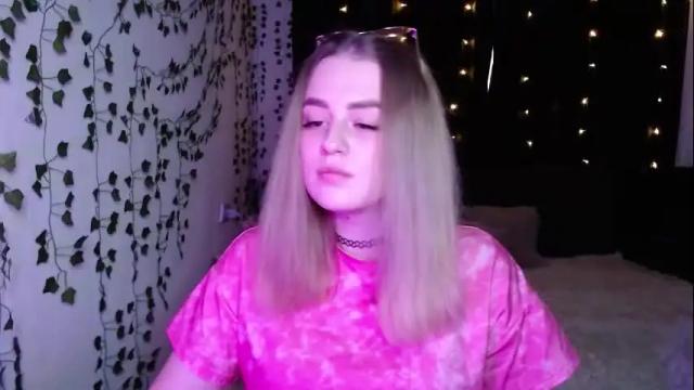 Image 7 of sofia_rosemary Stream on Chaturbate on 5 months ago