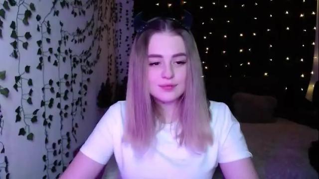 Thumbnail 1, sofia_rosemary's Stream at Chaturbate, 5 months ago