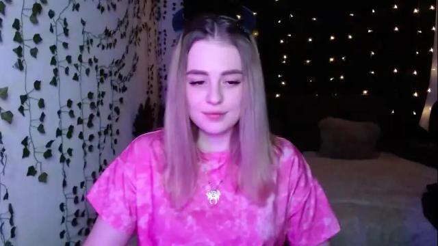 Image 7 of sofia_rosemary Stream on Chaturbate on 5 months ago
