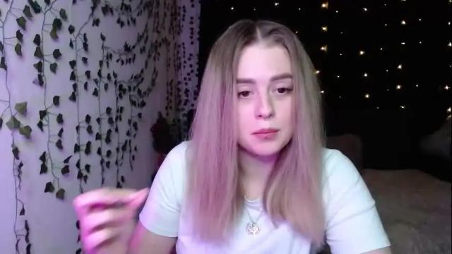 Image 7 of sofia_rosemary Stream on Chaturbate on 4 months ago