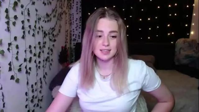 Thumbnail 1, sofia_rosemary's Stream at Chaturbate, 4 months ago