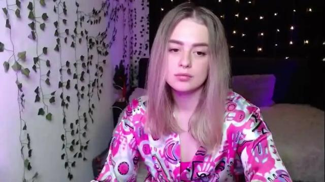 Image 8 of sofia_rosemary Stream on Chaturbate on 4 months ago