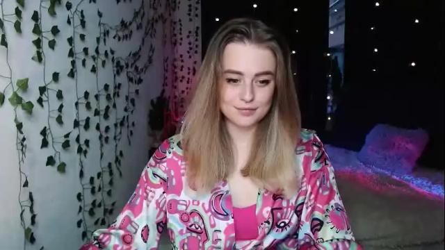 Image 11 of sofia_rosemary Stream on Chaturbate on 3 months ago