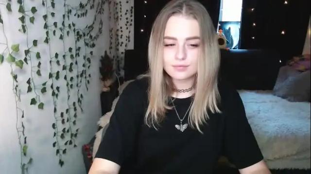 Image 7 of sofia_rosemary Stream on Chaturbate on 3 months ago