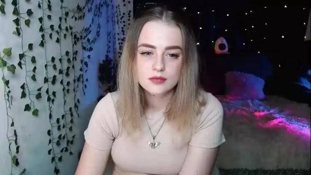 Image 10 of sofia_rosemary Stream on Chaturbate on 3 months ago