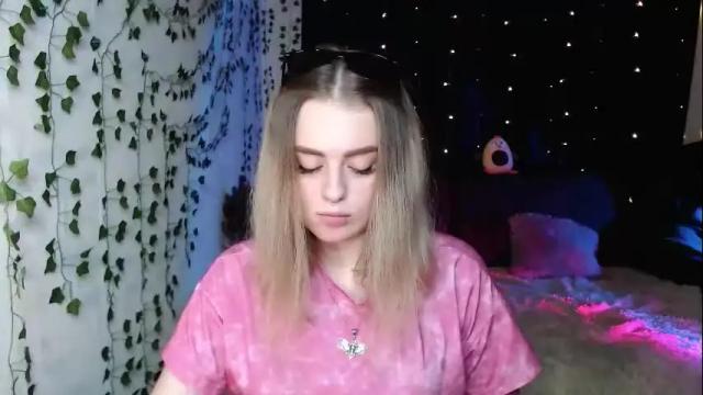 Image 8 of sofia_rosemary Stream on Chaturbate on 3 months ago