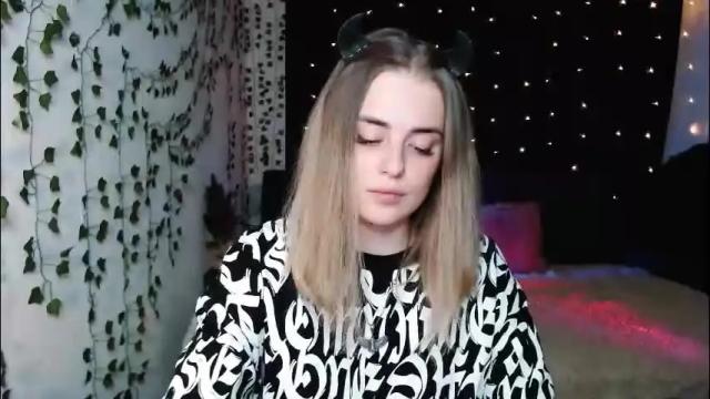 Image 8 of sofia_rosemary Stream on Chaturbate on 3 months ago