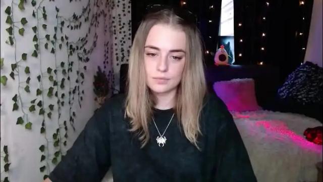 Image 6 of sofia_rosemary Stream on Chaturbate on 3 months ago
