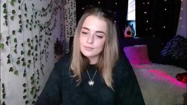 Image 7 of sofia_rosemary Stream on Chaturbate on 3 months ago
