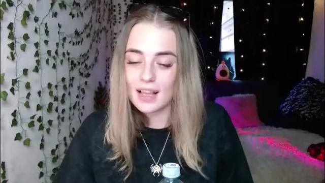 Image 8 of sofia_rosemary Stream on Chaturbate on 3 months ago