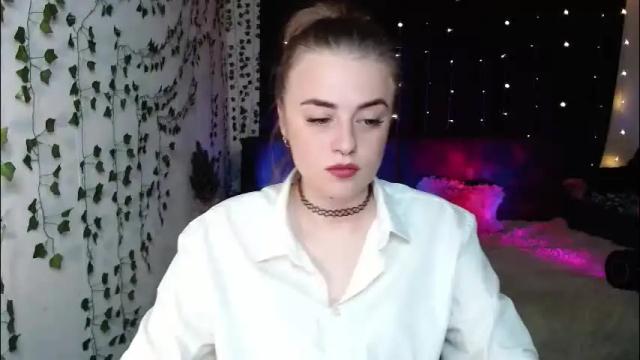 Image 6 of sofia_rosemary Stream on Chaturbate on 2 months ago
